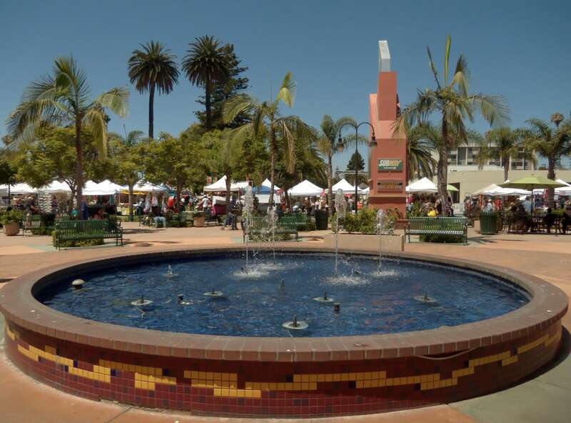Downtown Oxnard, California Fountain