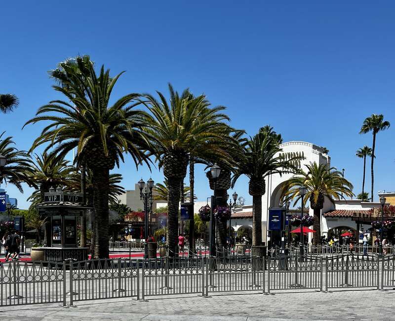Entrance of Universal Studios Hollywood