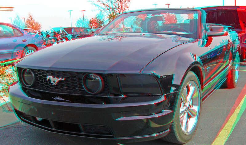 View with 3D red/cyan glasses