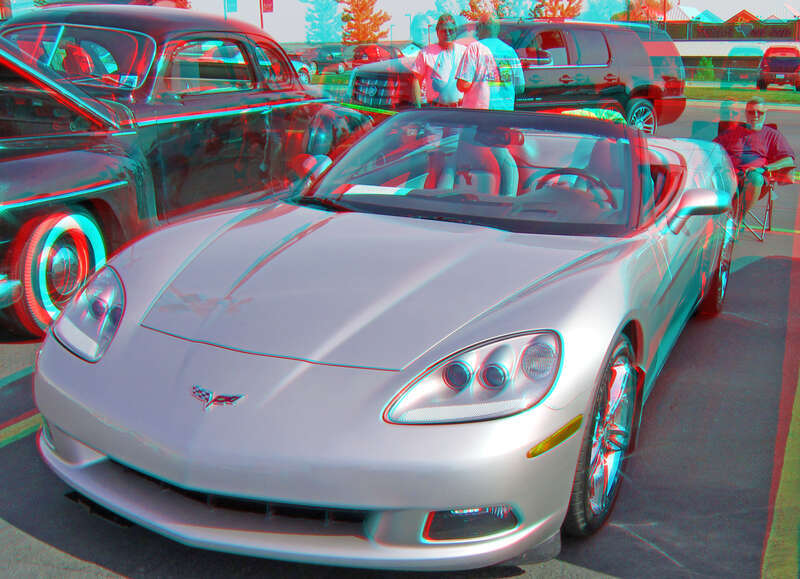 View with 3D red/cyan glasses