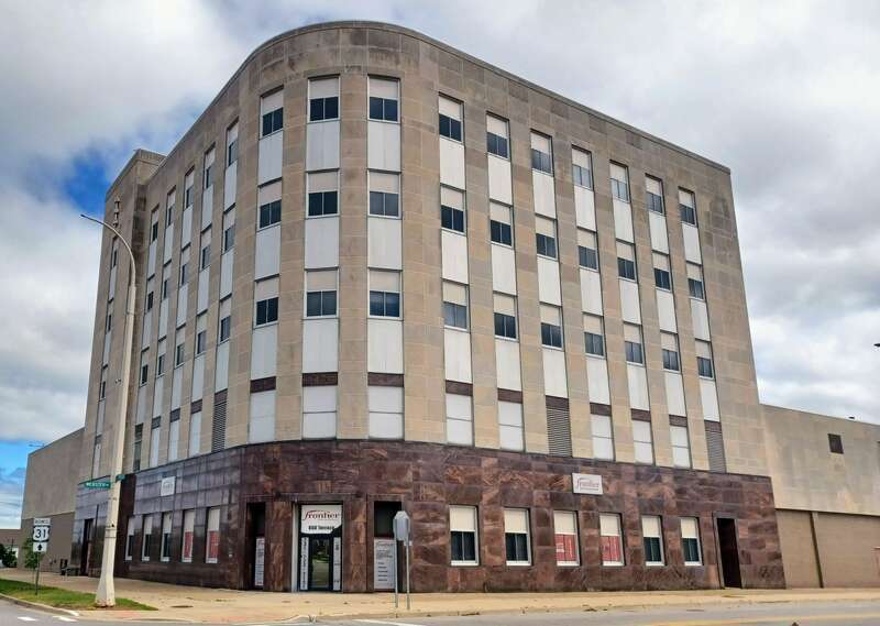 Frontier Communications Building, Muskegon, MI, south corner