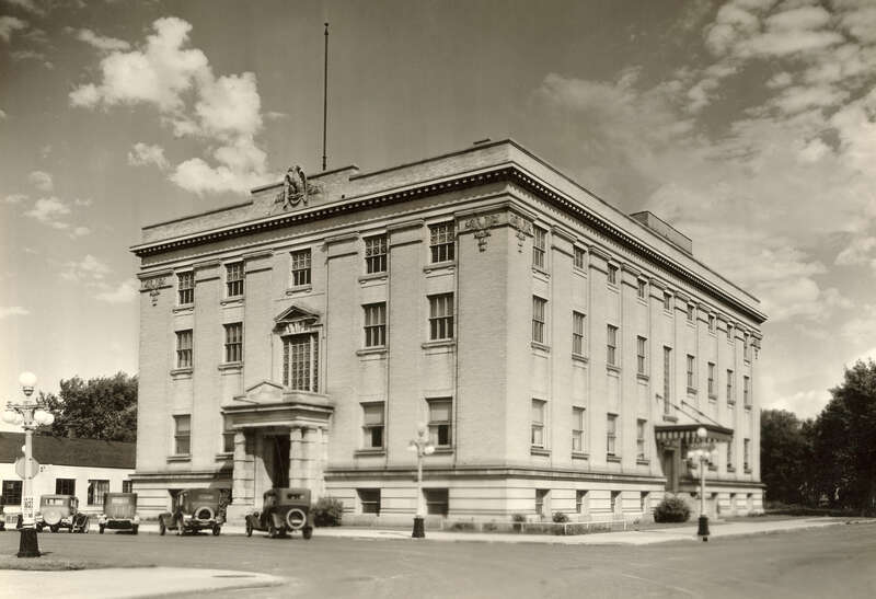 Grand Forks Masonic Center - Kem Temple - 423 Bruce Avenue Grand Forks, North Dakota - 1915