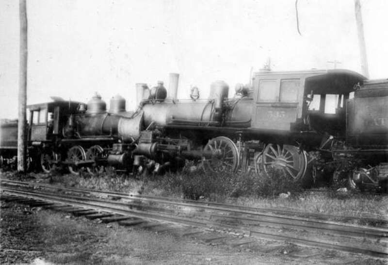 Local call number: N038582
Title: Head on collision of steam locomotives near Sanford, Florida 
Date: not after 1898
Physical descrip: 1 photonegative; b&amp;amp;w; 4 x 5 in.
Series Title: General collection
General note: The locomotives were engine 1261