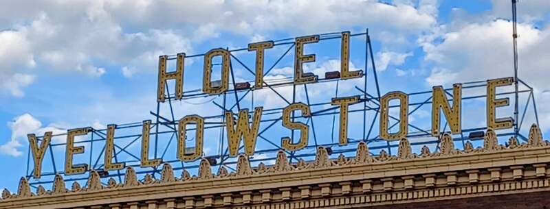 Hotel Yellowstone, Pocatello, ID, roof sign