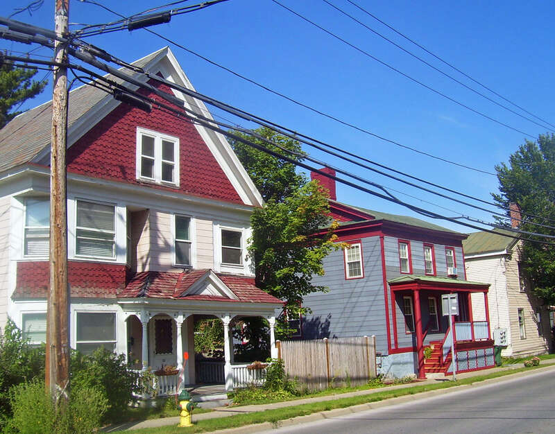 Houses on Washington Street (NY 29) in the West Side Historic District, Saratoga Springs, NY, USA