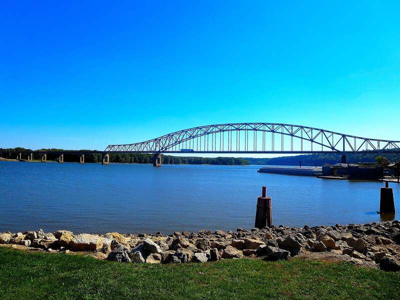 Julien Dubuque Bridge