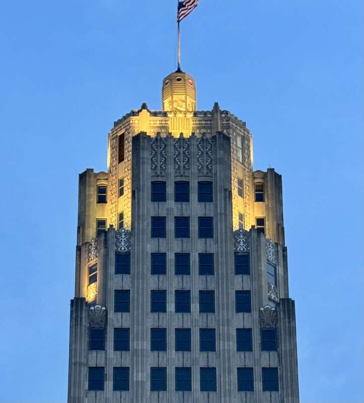 Zoomed in and cropped, showing details of the top of the Lincoln Bank Tower in Fort Wayne, Indiana