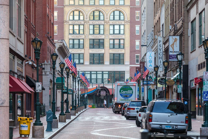 Looking down Pratt Street toward Main Street, Hartford Connecticut.