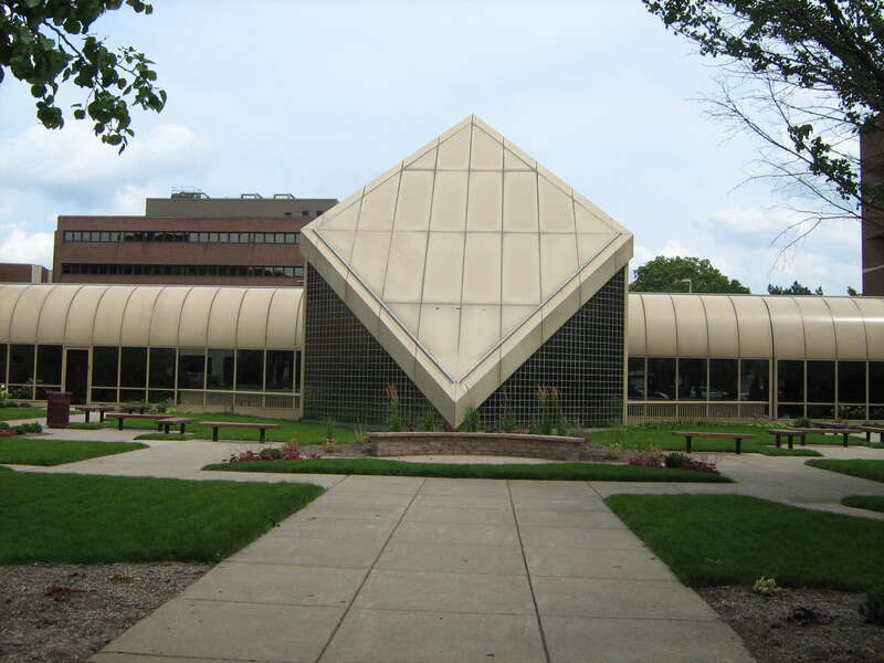 MacNeal Hospital. 3249 S. Oak Park Ave. Berwyn, IL.