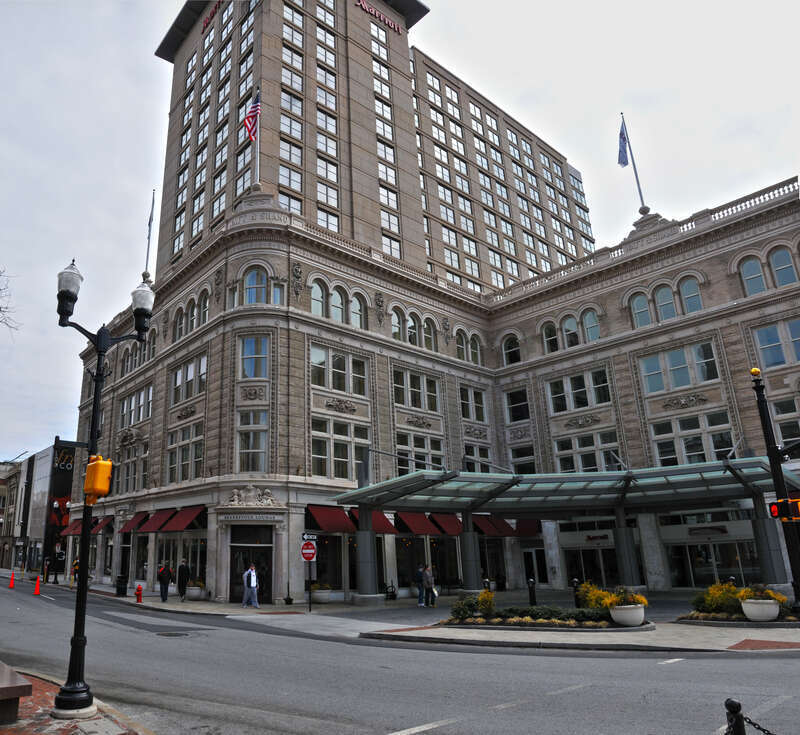 Panorama from 3 shots, stitched with CS5

See where this picture was taken. [?]