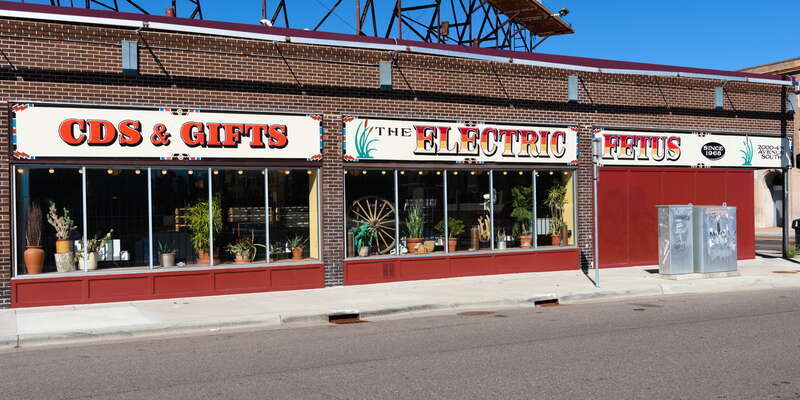 The Electric Fetus in the neighborhood of Whittier in the Powderhorn community.
Minneapolis is split into 11 communities which are split into 86+ neighborhoods. My goal in 2022 is to take photos in all neighborhoods in Mpls in roughly alphabetical