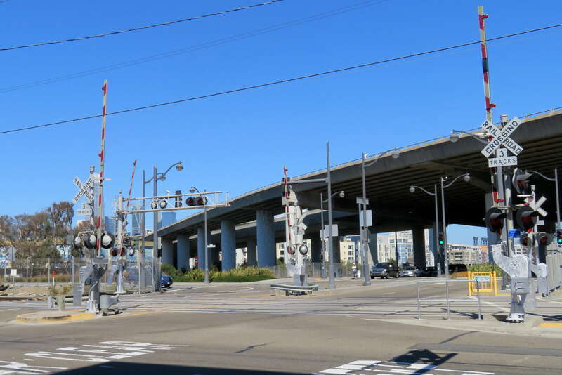 Mission Bay Drive grade crossing of the Caltrain mainline in September 2018. The crossing - one of two near downtown San Francisco (the only two on the line north of Linden Avenue in South San Francisco) is proposed to be eliminated as part of the