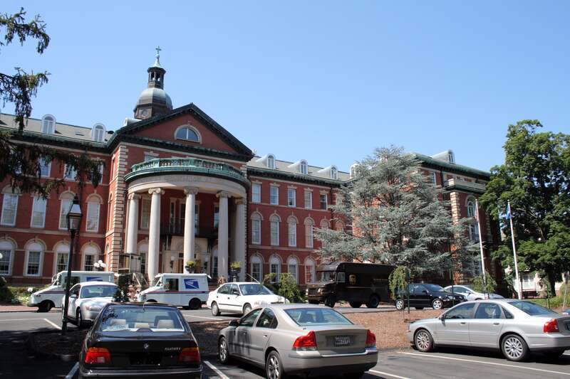 The former site of the Mount St. Joseph Academy, 235 Fern St., a Registered Historic Place in West Hartford, Connecticut. It is now the site of Atria Senior Living.