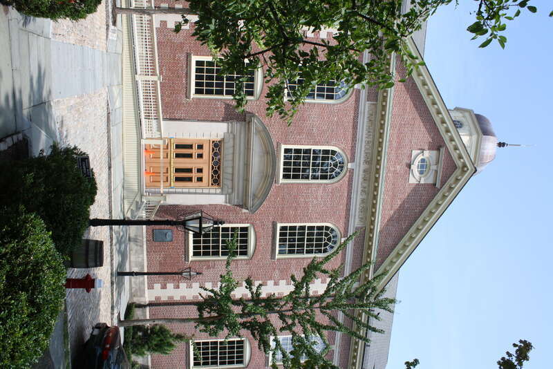 NEW ENGLAND WHALING MUSEUM