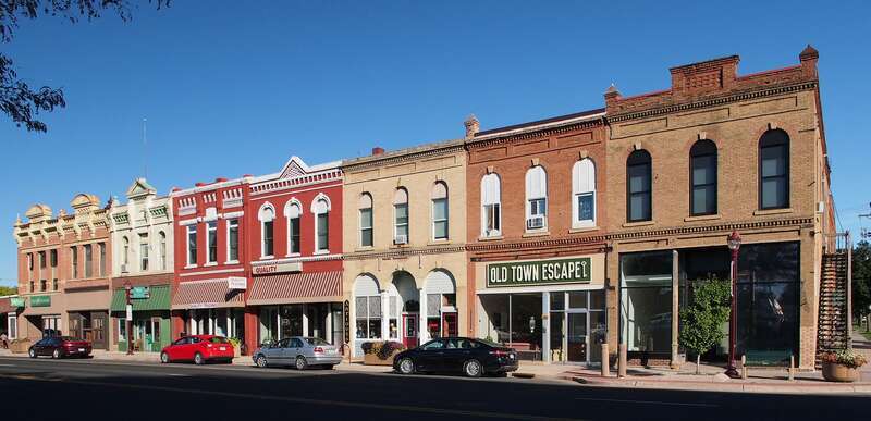 North Front St Commercial District, 415–403 N Riverfront Dr, Mankato, Minnesota, USA.  Viewed from the west.  





This is an image of a place or building that is listed on the National Register of Historic Places in the United States of America.