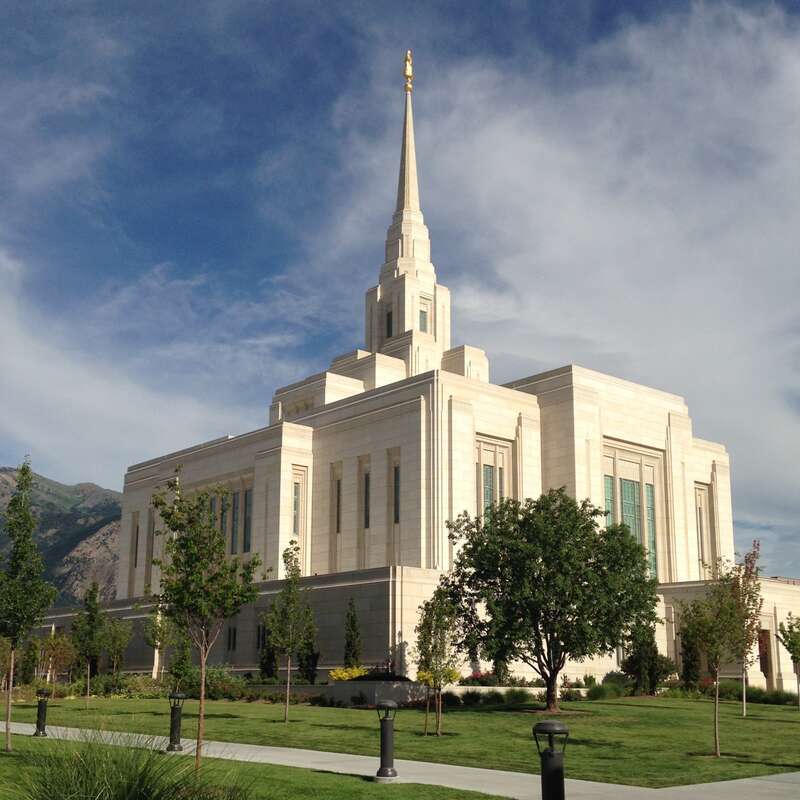 Ogden Temple from ground level taken in 2015
