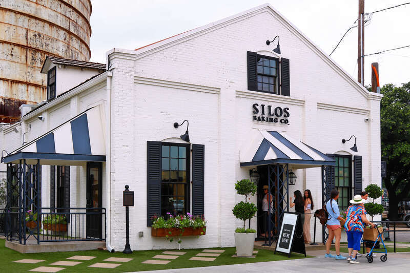 The Silos Baking Co. at Magnolia Market in Waco, Texas, United States. The building is estimated to be over 100 years old. Chip and Joanna Gaines purchased the property in 2014 and opened the bakery in June 2016. They sell muffins, pastries, rolls