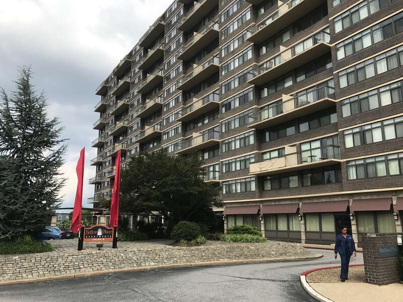 Photograph by Eli Pousson, 2017 July 27.