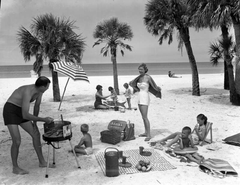 Local call number: JJS0279
Title: Swain family picnicking near the Colony Beach Club: Longboat Key, Florida
Date: 1958
Physical descrip: 1 photonegative - b&amp;amp;w - 4 x 5 in.
Series Title: