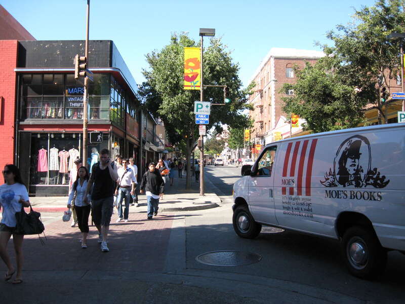 Telegraph Ave. Moe's Books Van
