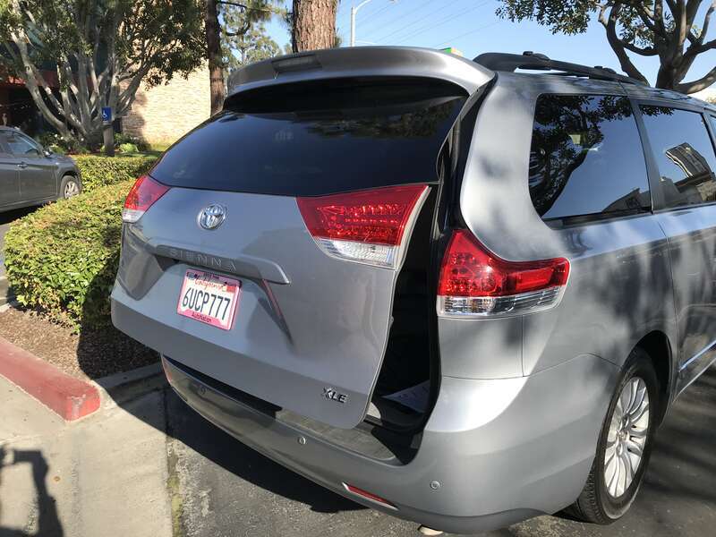 Toyota Sienna (2012)