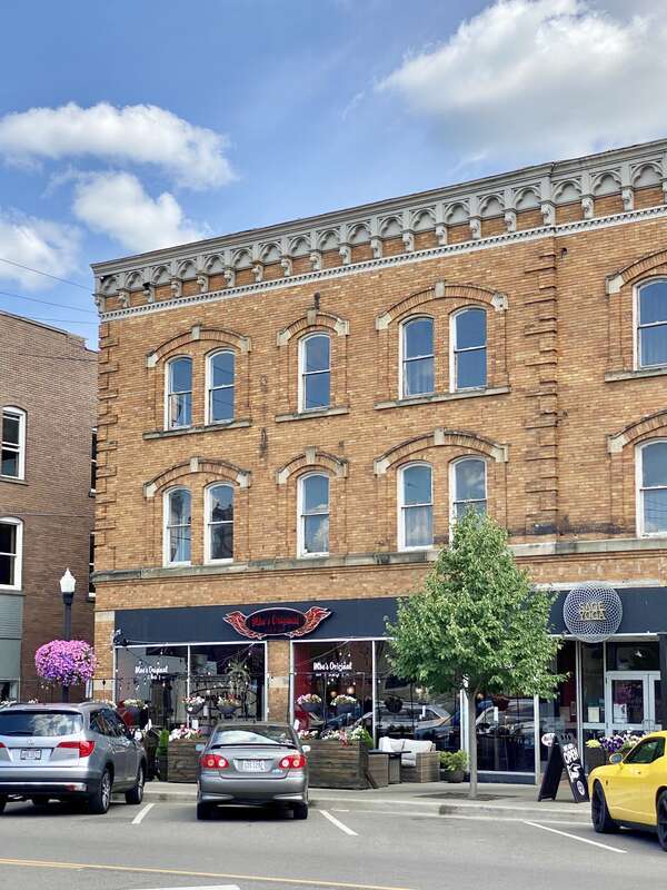 Built in 1902-03, this Venetian Gothic Revival-style building caught fire shortly after its completion, with it being rebuilt in 1904.  Known as the Union Block, the building has housed various businesses and organizations, including the