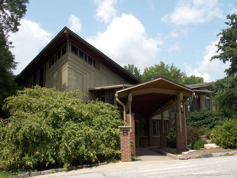 Unitarian Universalist Congregation of the Quad Cities is located of Eastern Avenue in Davenport, Iowa.