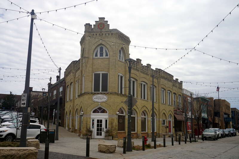 The Charles Jacobus Saloon (currently Ristorante Bartolotta dal 1993) in Wauwatosa, Wisconsin (United States).