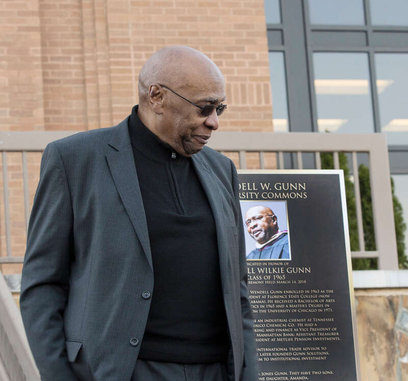 Wendell W. Gunn at the ceremony to name a building for him at the University of North Alabama