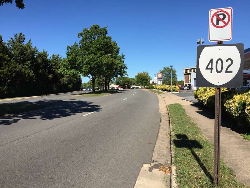 View north along Virginia State Route 402 (Quaker Lane) at 36th Street in Alexandria, Virginia