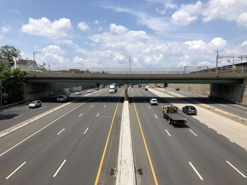 View west along Interstate 280 (Essex Freeway) from the overpass for Oraton Parkway in East Orange, Essex County, New Jersey