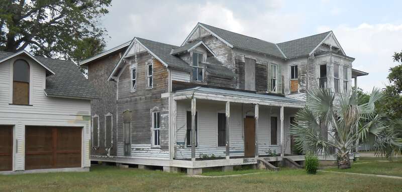 401 North Liberty Street, Victoria, Texas