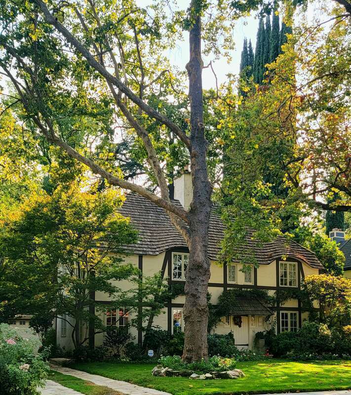 Anne Hathaway Cottage