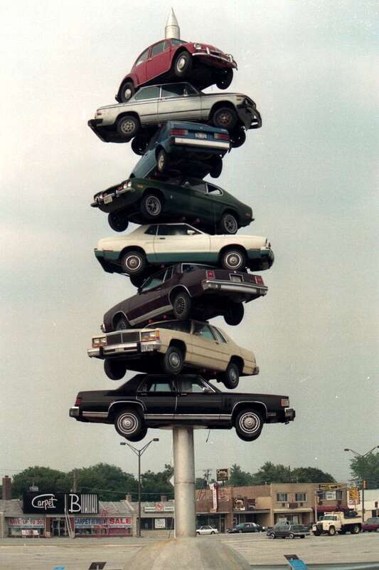 Cermak Plaza, Berwyn,
The Spindle
ILhttp://ww.offbeattravel.com/carpark.html
www.marshallastor.com/2007/07/27/dustin-shulers-spindle-d...
jarchie219@gmail.com

Cermak Plaza