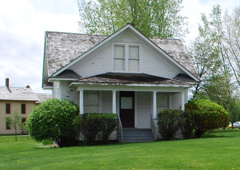 The Bungalow (1913) — in Greenmead Village Historic Park.
An open-air museum located in Livonia, Wayne County, southeastern Michigan.
A Michigan State Historic Site, and on the National Register of Historic Places.