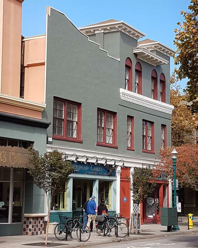 Downtown
&amp;gt;
Santa Cruz

Californie