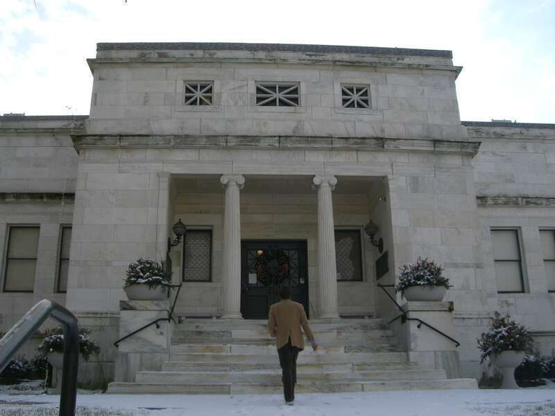 Curtis Library Meriden.