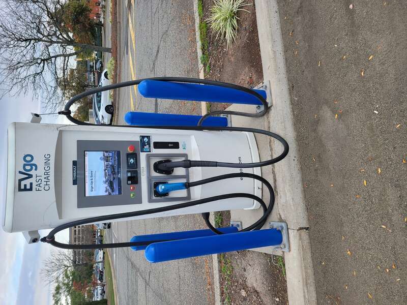 EV Go Charger at Menlo Park Mall