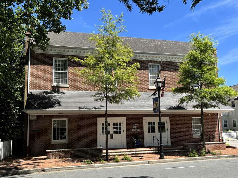 Offices for the town of Easton, Maryland