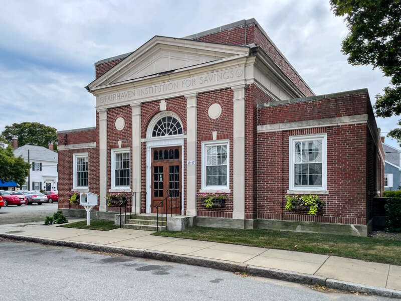 Fairhaven Institution for Savings, 15-17 Center Street, Fairhaven Massachusetts