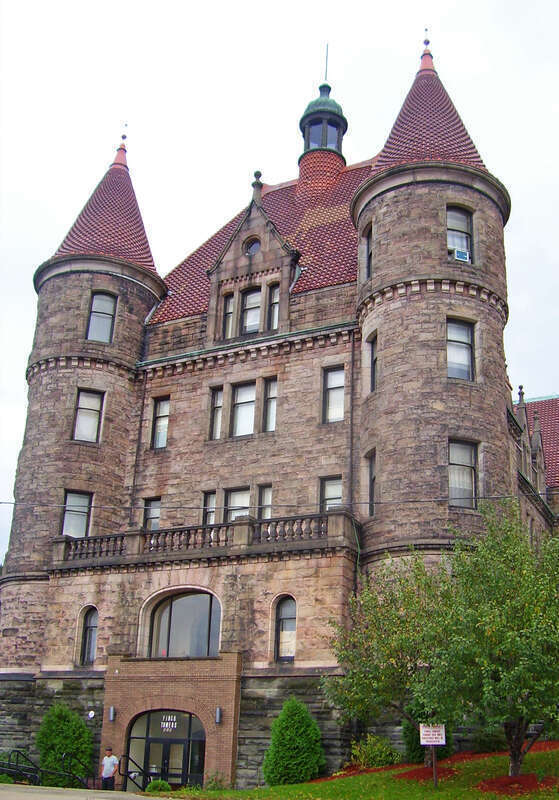 Finch Building in Scranton, PA, USA