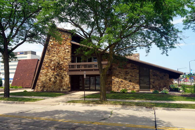 An unidentified building in Green Bay, Wisconsin (United States).