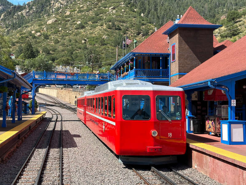 Manitou and Pikes Peak Cog Rail @ Manitou Springs Station