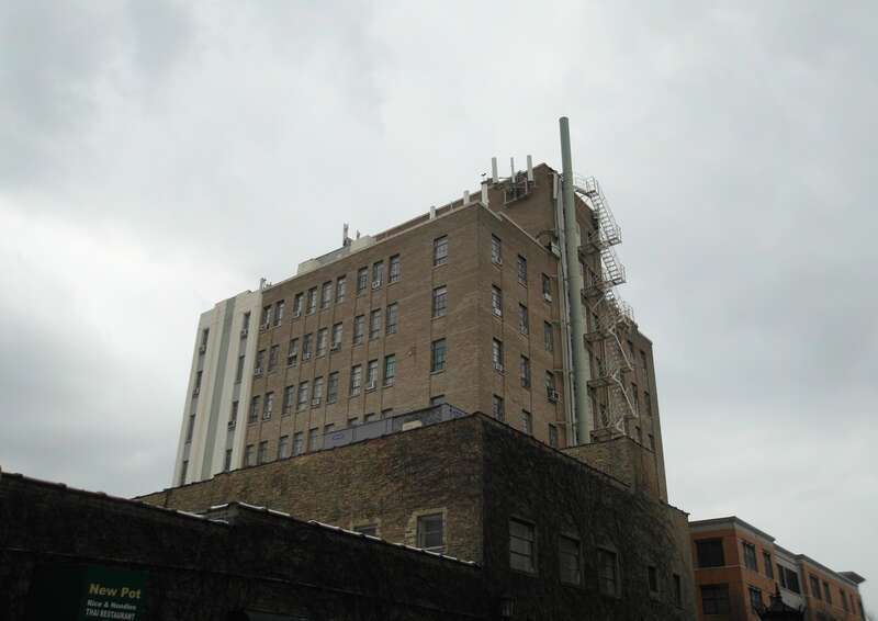 The Medical Arts Building, in Oak Park, Illinois, viewed from the southwest.