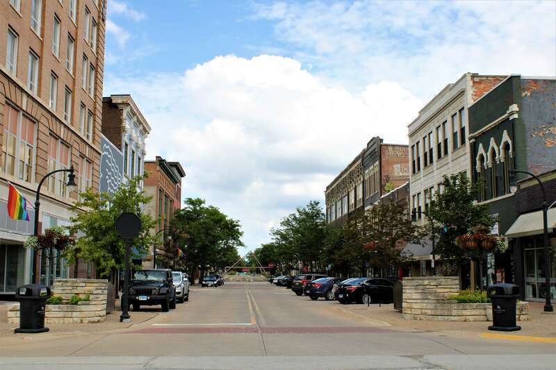 Second Avenue in Downtown Rock Island, Illinois.