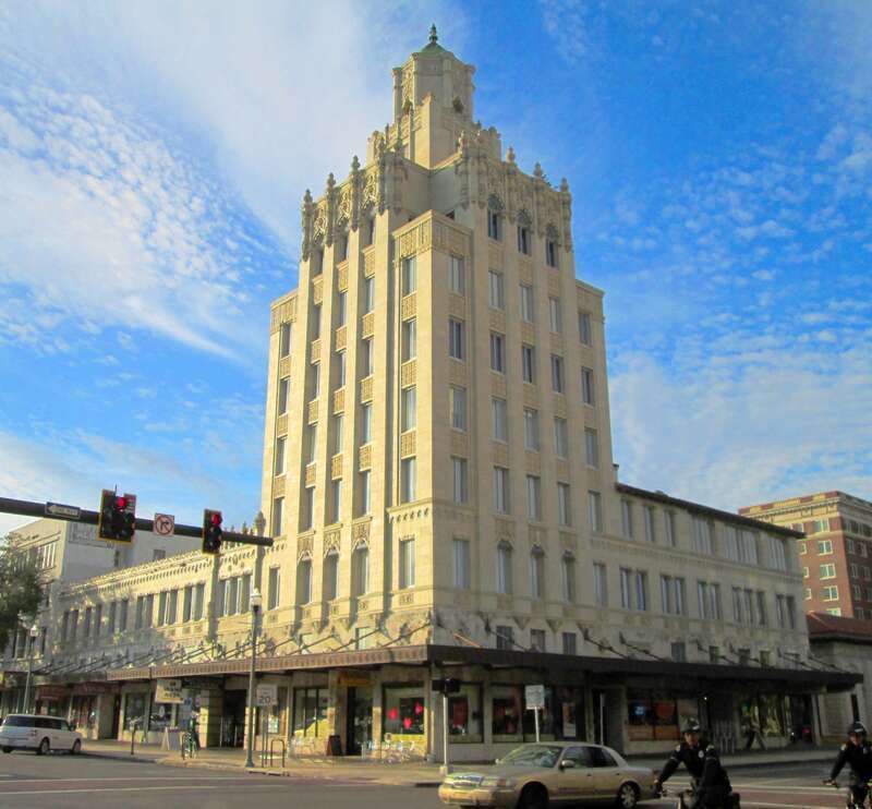 The Snell Arcade, located at 405 Central Avenue at the corner of 4th Street N. in downtown st. Petersburg, Florida, was built in 1928 by developer C. Perry Snell, and was designed in the Mediterannean Revival style.  It features a bell tower, and has