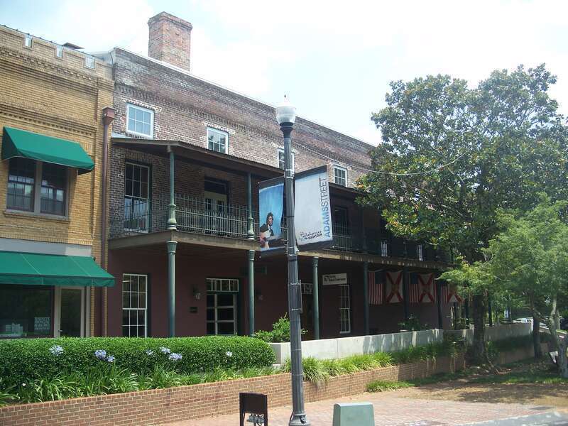 Tallahassee, Florida: Gallie's Hall and Buildings