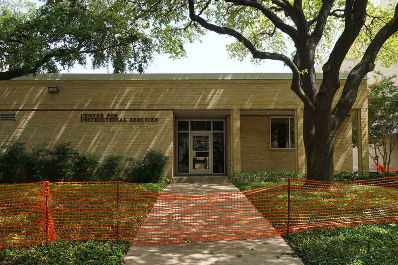 The Center for Instructional Services on the campus of Texas Christian University in Fort Worth, Texas (United States).