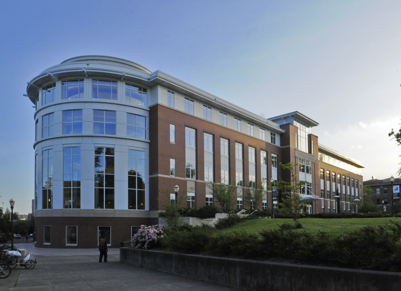 The Valley Library at the Oregon State University campus in Corvallis, Oregon