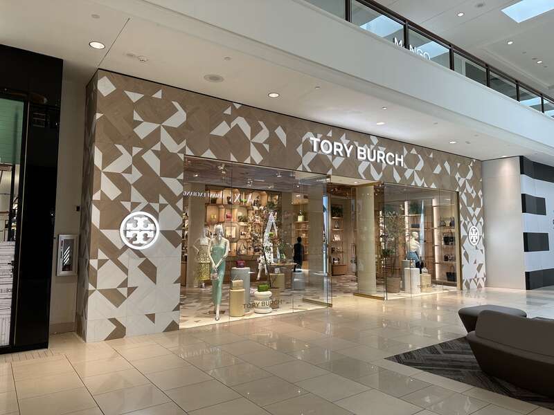 Tory Burch, Aventura Mall, Florida, August 2023